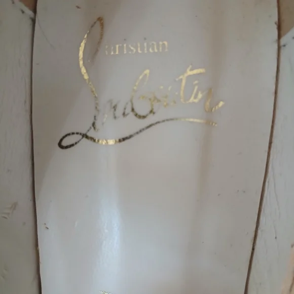 Christian Louboutin Spotted Black and Tan Heels - Picture 8 of 10